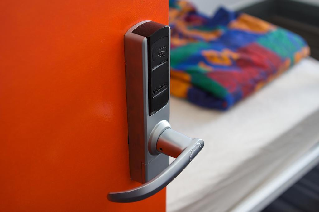 Haus Accommodation - Note - Valid Passport Required To Check-In Perth Ruang foto